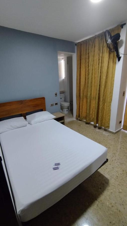 Hotel Medellin Kapital Ngoại thất bức ảnh